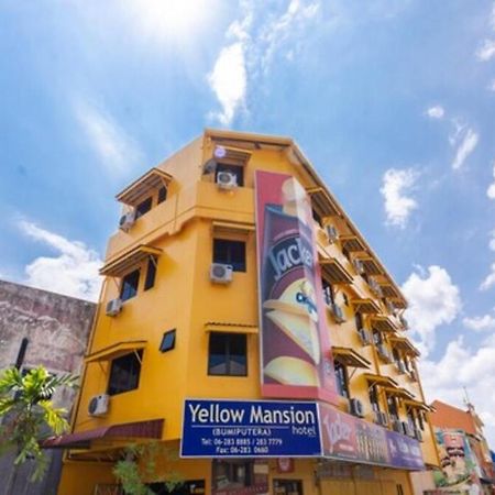 イエロー マンション ホテル Malacca エクステリア 写真